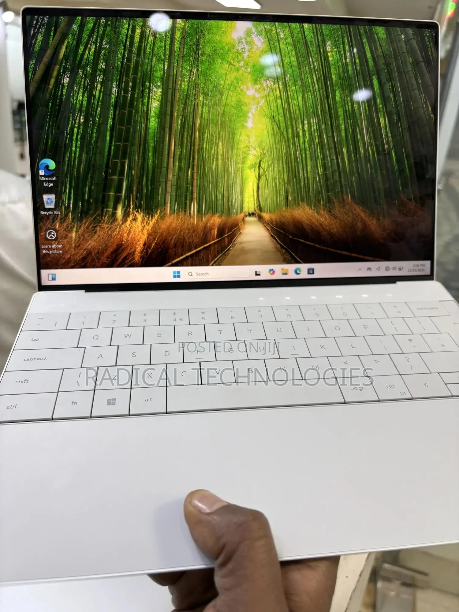 New Laptop Dell XPS 15 32GB Intel Core I7 SSD 512GB