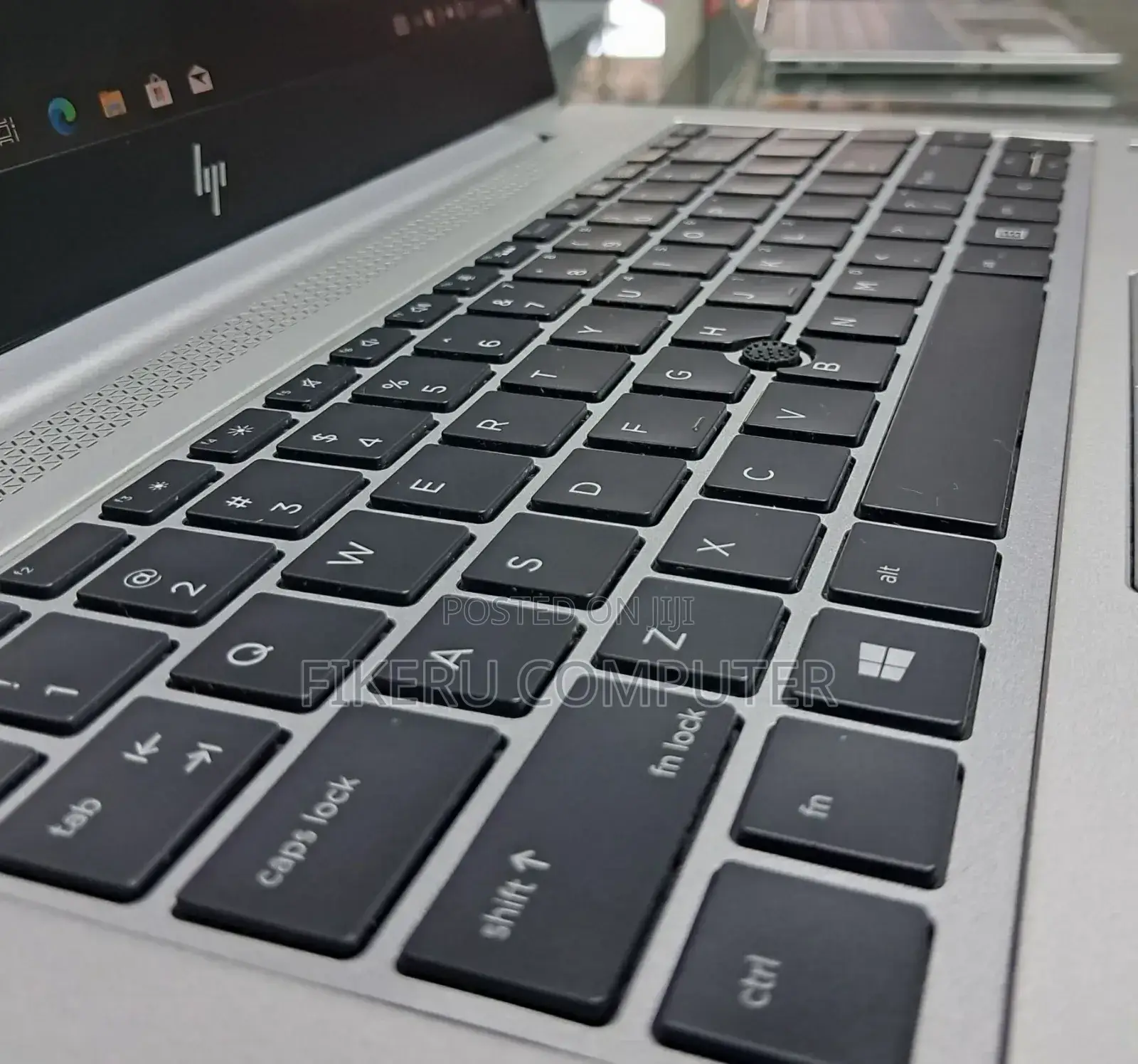 New Laptop HP EliteBook 840 G5 16GB Intel Core I7 SSD 512GB
