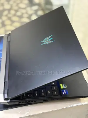 New Laptop Acer Predator Helios 300 16GB Intel Core I9 SSD 512GB