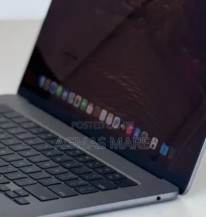 New Laptop Apple MacBook Air 2024 M3 15-Inch 8GB Apple M3 SSD 256GB