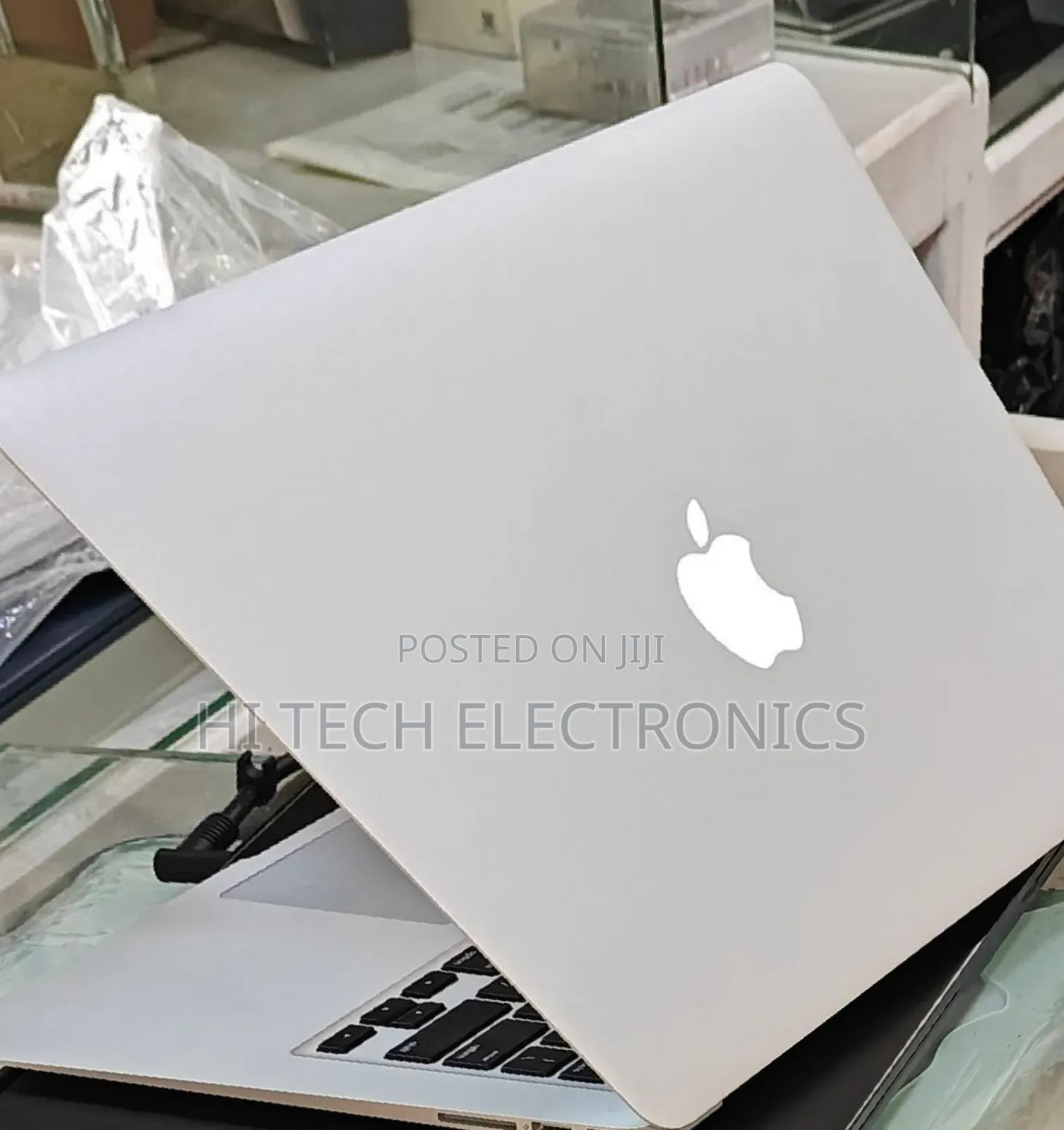 New Laptop Apple MacBook Air 2017 8GB Intel Core I7 SSD 512GB