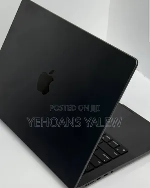 New Laptop Apple MacBook Pro 2024 M4 14-Inch 16GB Apple M4 Pro SSD 1T