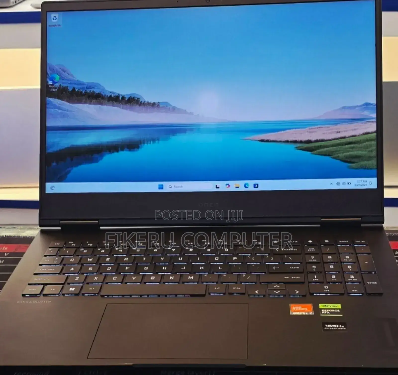 New Laptop HP Omen Max 16 16GB AMD Ryzen 7 SSD 1T