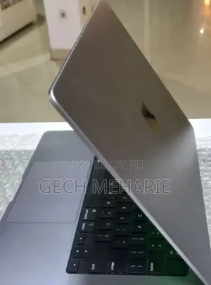 New Laptop Apple MacBook Pro 2021 M1 16GB Apple M1 Pro SSD 512GB