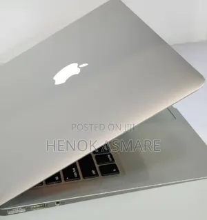 New Laptop Apple MacBook Air 2017 8GB Intel Core I5 SSD 128GB