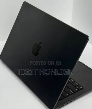 New Laptop Apple MacBook Pro 16GB Apple M4 SSD 1T