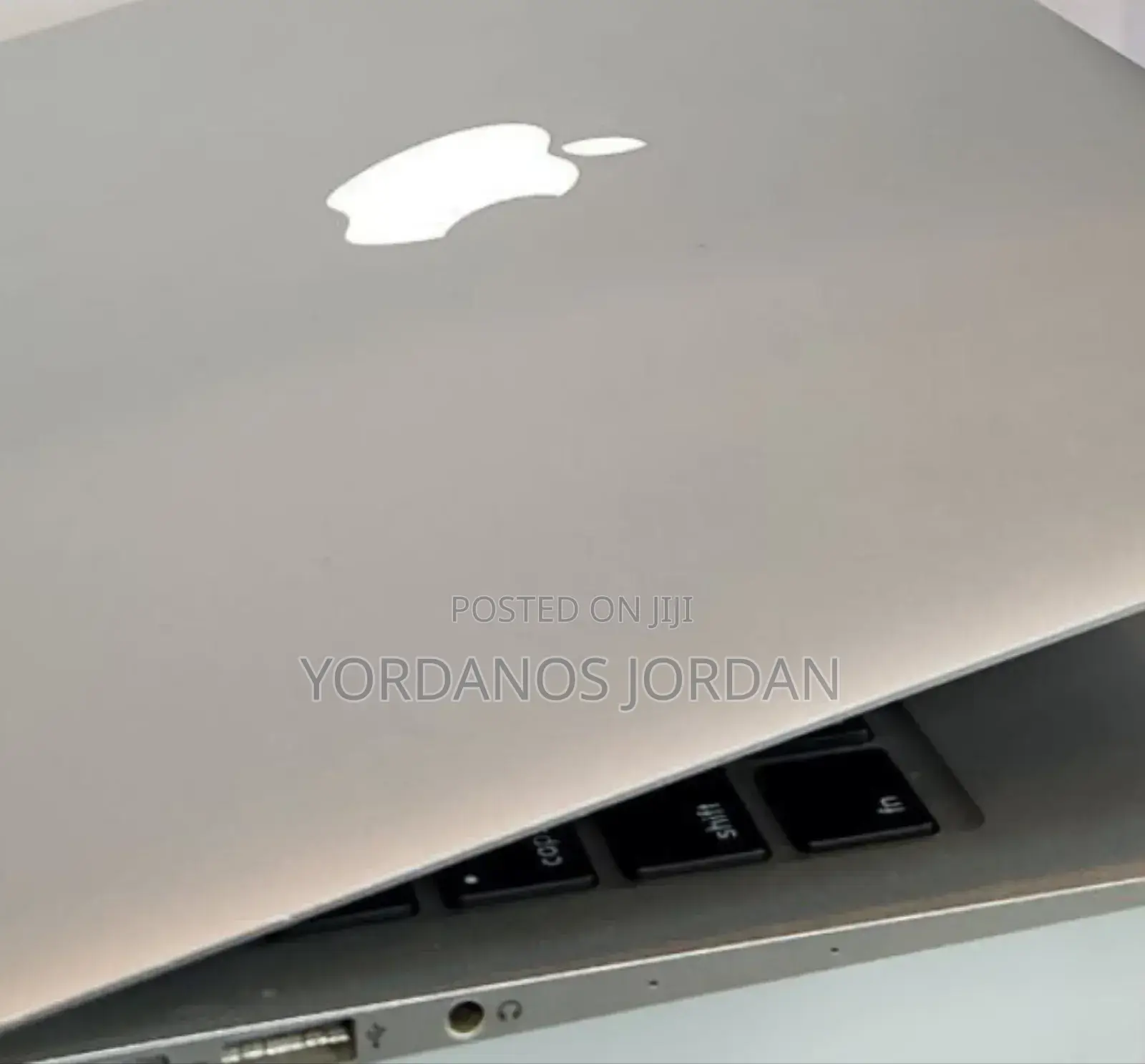 New Laptop Apple MacBook Air 2015 4GB Intel Core I5 SSD 128GB