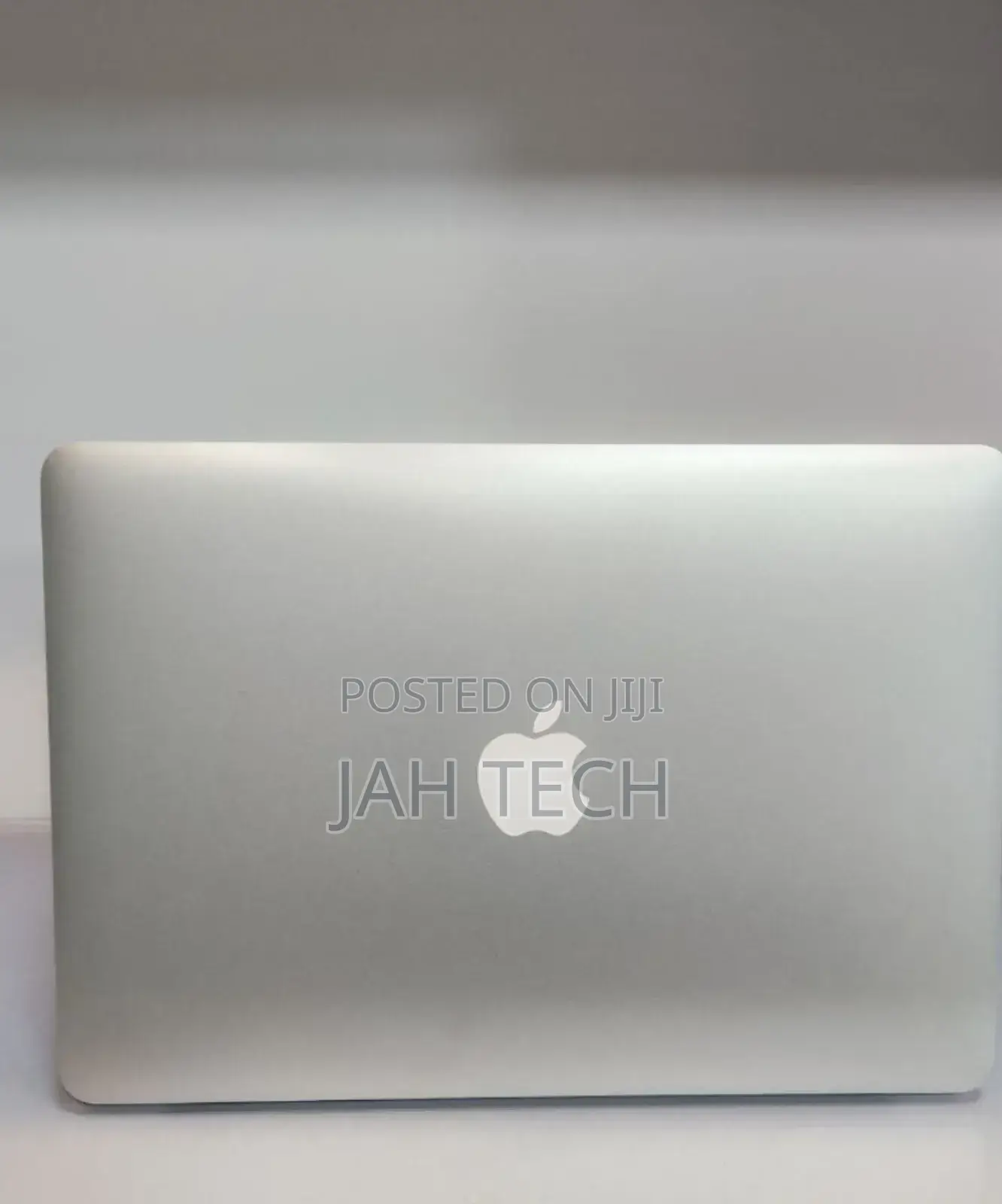 New Laptop Apple MacBook Air 2017 8GB Intel Core I5 SSD 128GB
