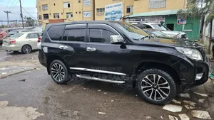 Toyota Land Cruiser 4.7 VX-R 2011 Black