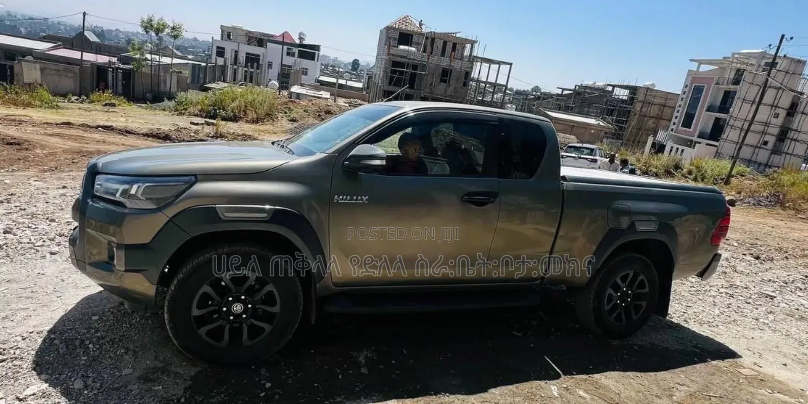 Toyota Hilux 2021 Gold