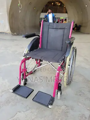 Europe Wheelchair舍霑aluminum Portable屻轮folding Wheelchair Itself