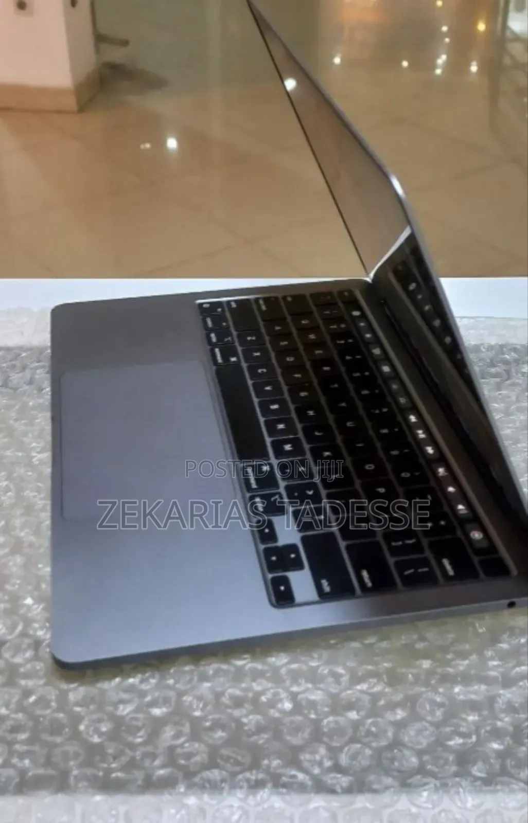 New Laptop Apple MacBook Pro 2021 M1 8GB Apple M1 SSD 256GB