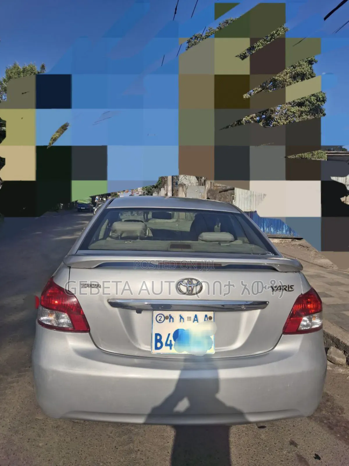 Toyota Yaris 2011 Silver