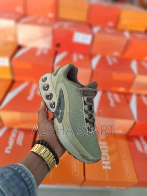  New Arrival  
  Nike Master Quality Airmax 
Made in Vietnam