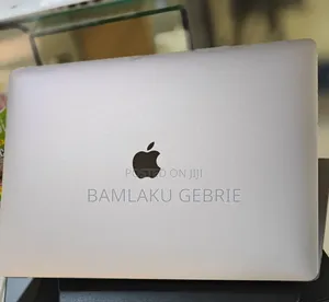 New Laptop Apple MacBook Pro 2019 32GB Intel Core I9 SSD 512GB