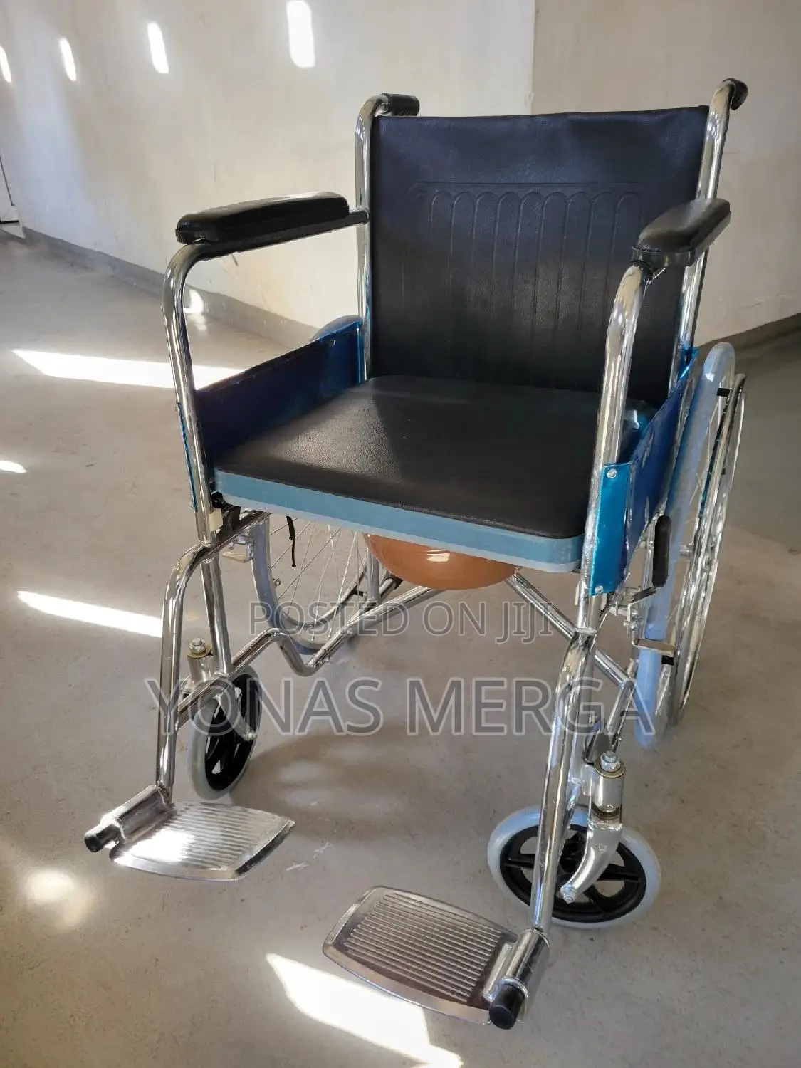 Wheel Chair With Commode恆上toilet Wheelchair凇鋆 Long-Lasting Durability