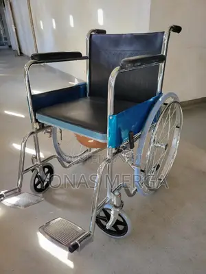 Toilet Wheelchair幣臣wilcher郾雀it Has a Durable, High-Strength Mild Steel