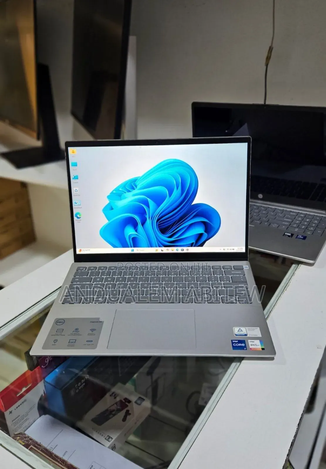 New Laptop Dell Inspiron 14 16GB Intel Core I7 SSD 512GB