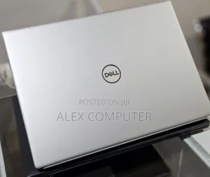 New Laptop Dell Inspiron 15 16GB Intel Core I7 SSD 512GB