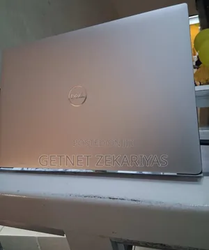 New Laptop Dell Precision 15 5520 16GB Intel Core I7 SSD 512GB