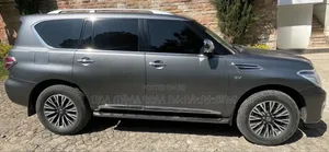 Nissan Patrol 2016 Gray