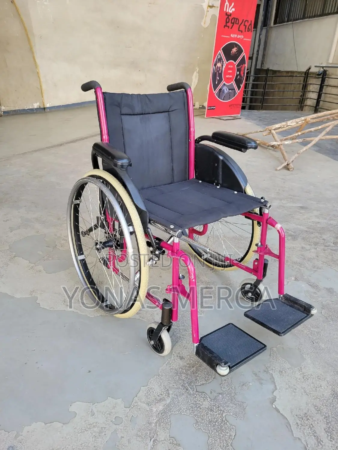 Folding Wheelchair彆身wheelchair忌鄰aluminium Wheelchair ( Lawc002 )