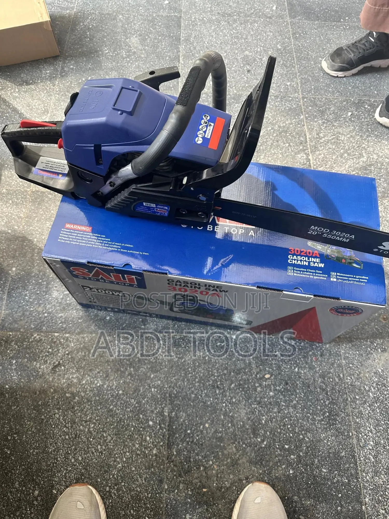 Gasoline Chain Saw