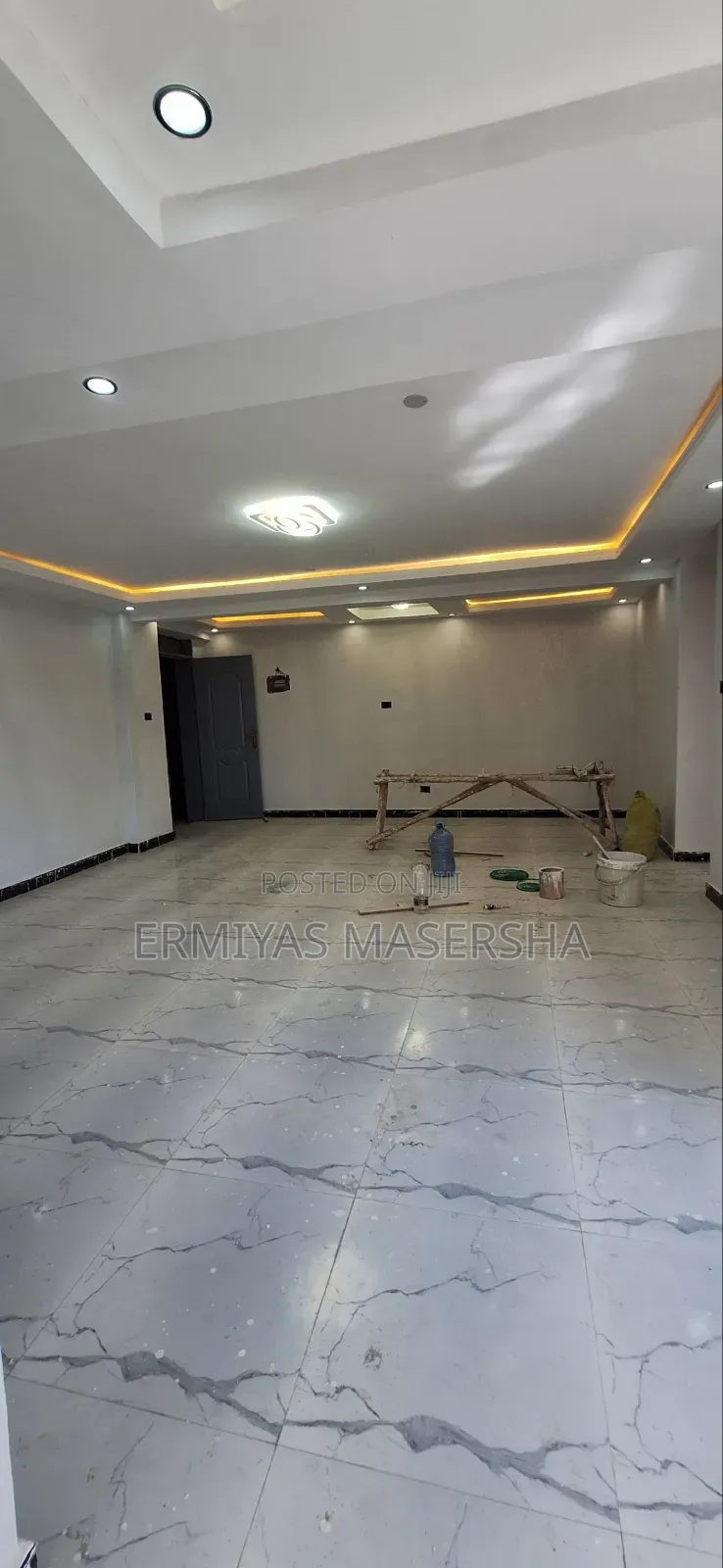 Furnished 2bdrm Condo in Yeka for sale