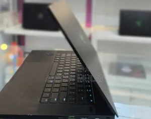 New Laptop Razer Blade 16GB Intel Core I7 SSD 512GB