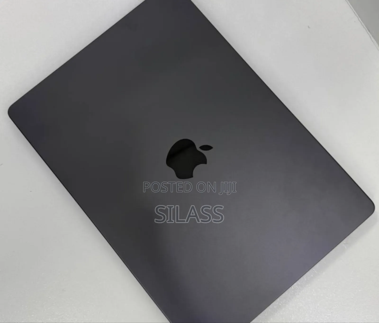 New Laptop Apple MacBook Pro 2024 M4 14-Inch 16GB Apple M4 SSD 1T