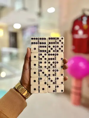 Dominoes Game
