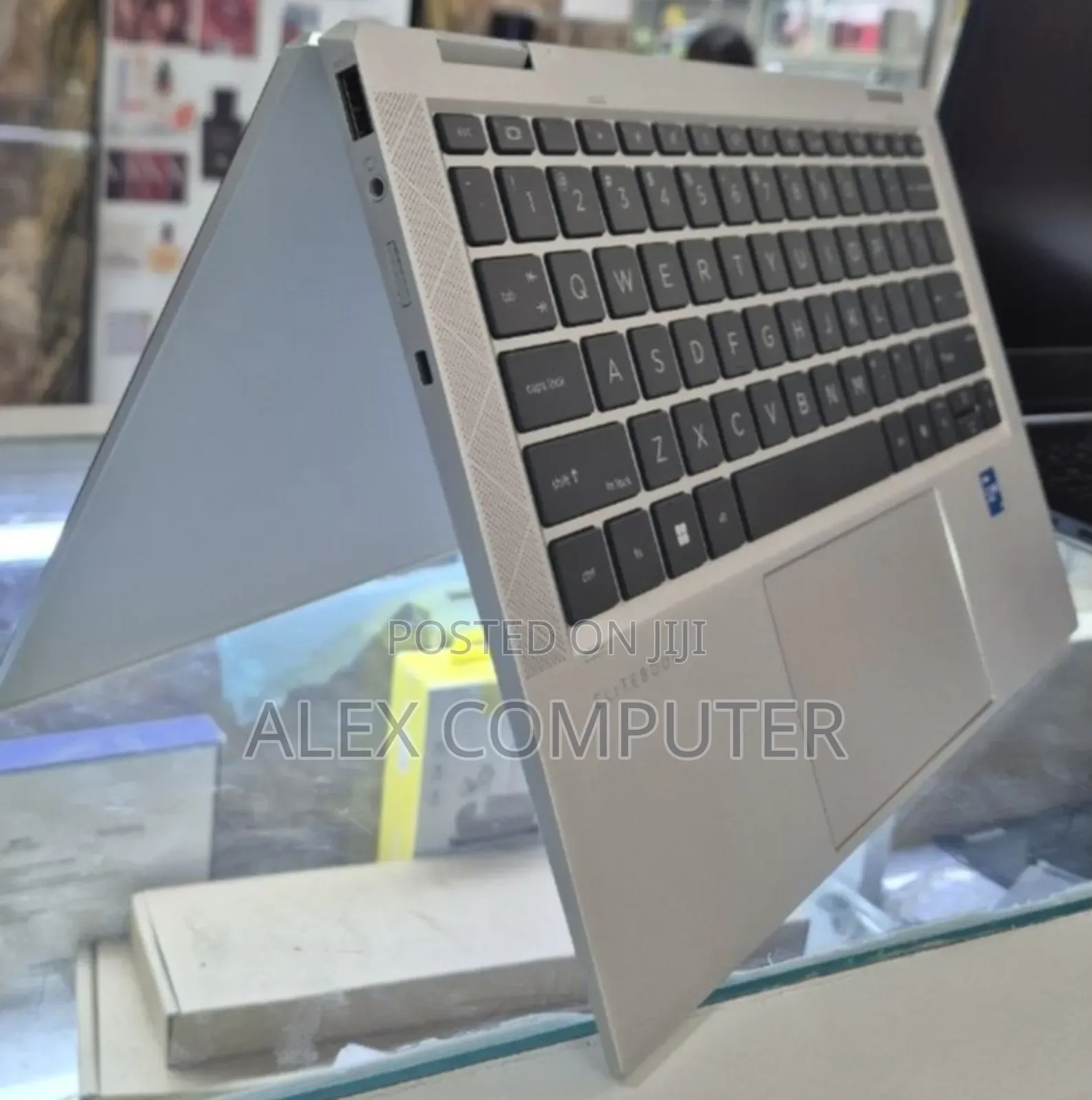 New Laptop HP EliteBook X360 1030 G8 16GB Intel Core I5 SSD 512GB