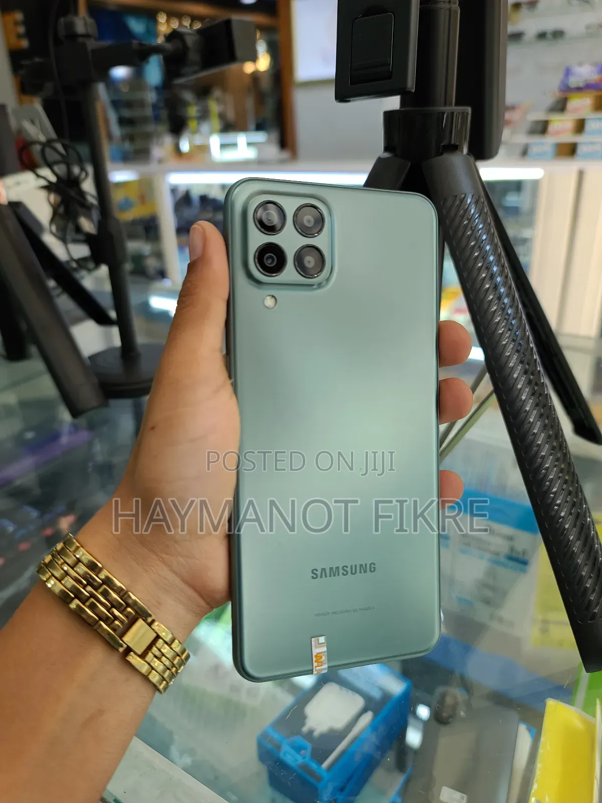 New Samsung Galaxy M33 5G 128 GB Green