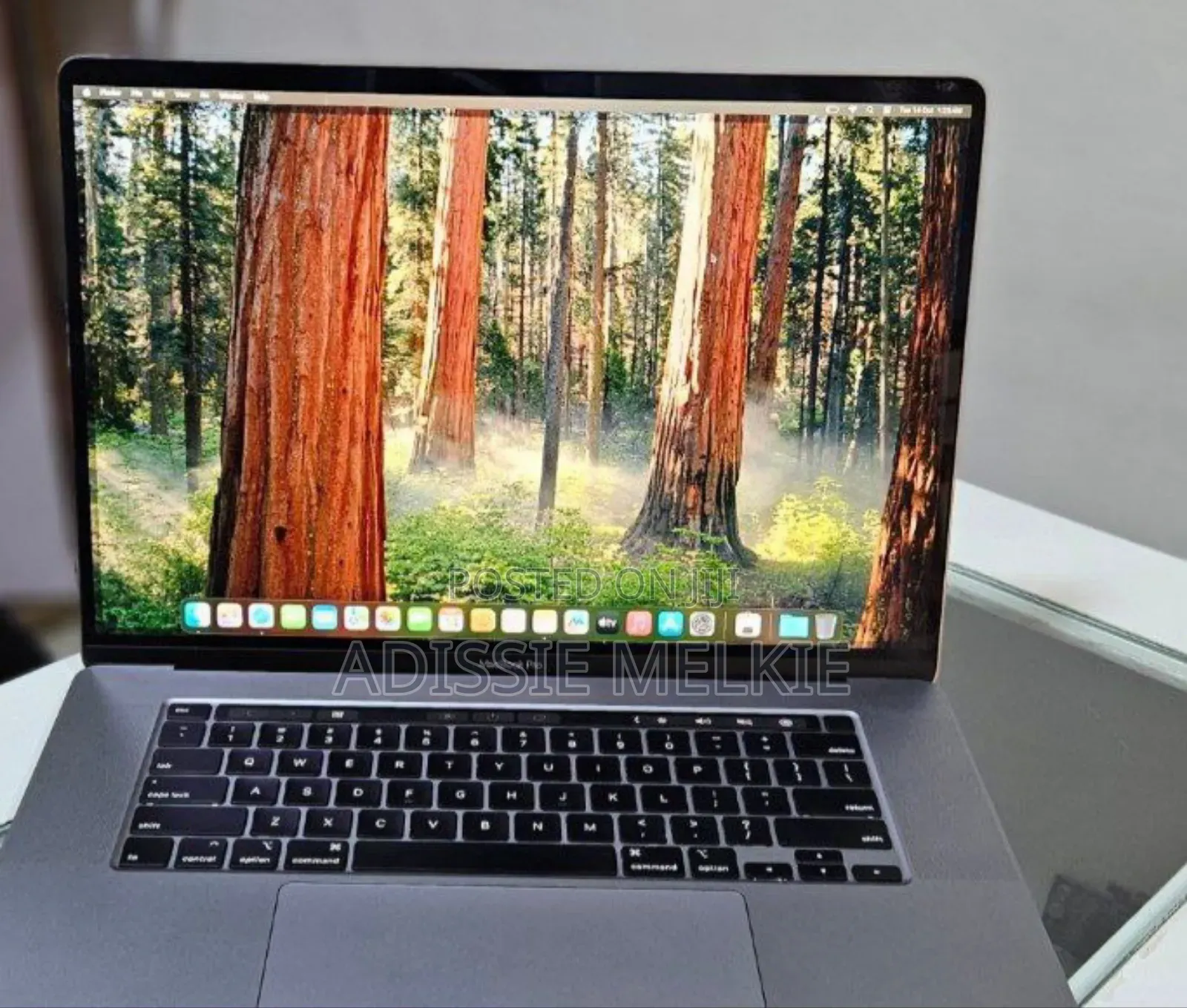 New Laptop Apple MacBook 2019 16GB Intel Core I9 SSD 1T