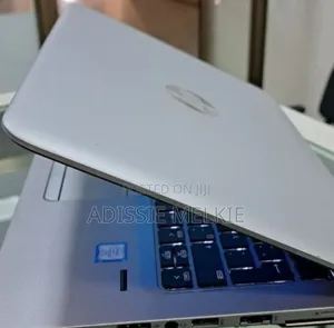 New Laptop HP EliteBook 820 G4 16GB Intel Core I5 SSD 512GB