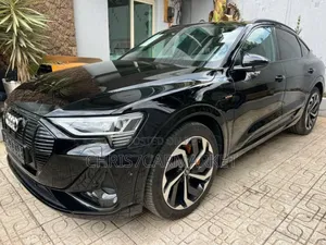 New Audi Q8 e-tron Premium 2024 Black