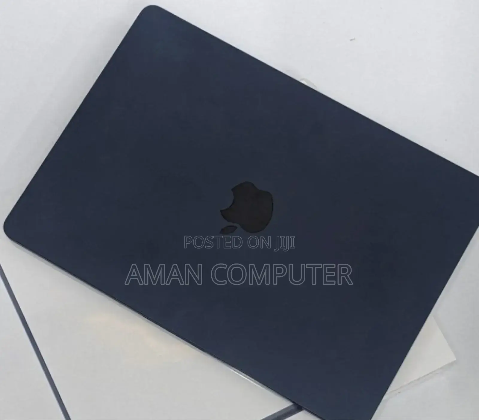 New Laptop Apple MacBook Air 2022 M2 8GB Apple M2 SSD 512GB