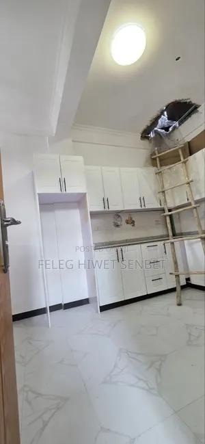 Furnished 5bdrm House in Bole for sale