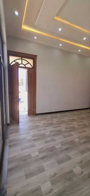 Furnished 5bdrm House in አአ, Bole for sale