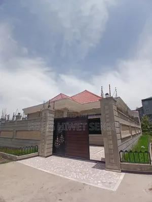 Furnished 5bdrm Villa in አአ, Bole for sale