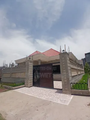 Furnished 5bdrm Villa in አአ, Bole for sale