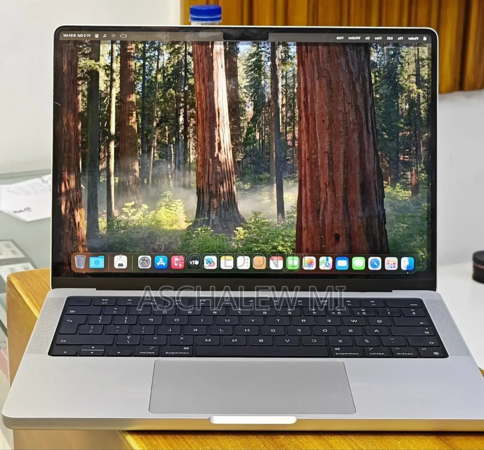 New Laptop Apple MacBook Pro 2021 M1 4GB Apple M1 Pro SSD 1T