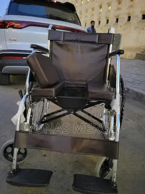 Toilet Wheelchair炮各wheelchair Weight: Transport Chairs Are Lighter