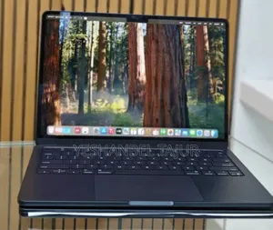 New Laptop Apple MacBook Air 2024 M3 13-Inch 8GB Apple M3 SSD 256GB