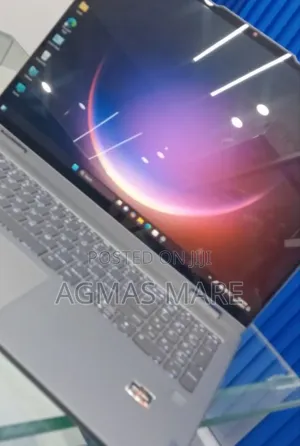 New Laptop Lenovo Yoga 7i 16GB AMD Ryzen 7 SSD 512GB
