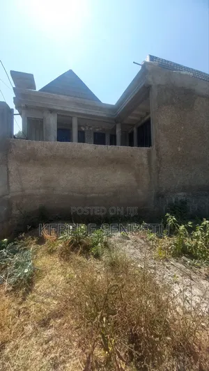 3bdrm House in Oromia, East Welega for sale