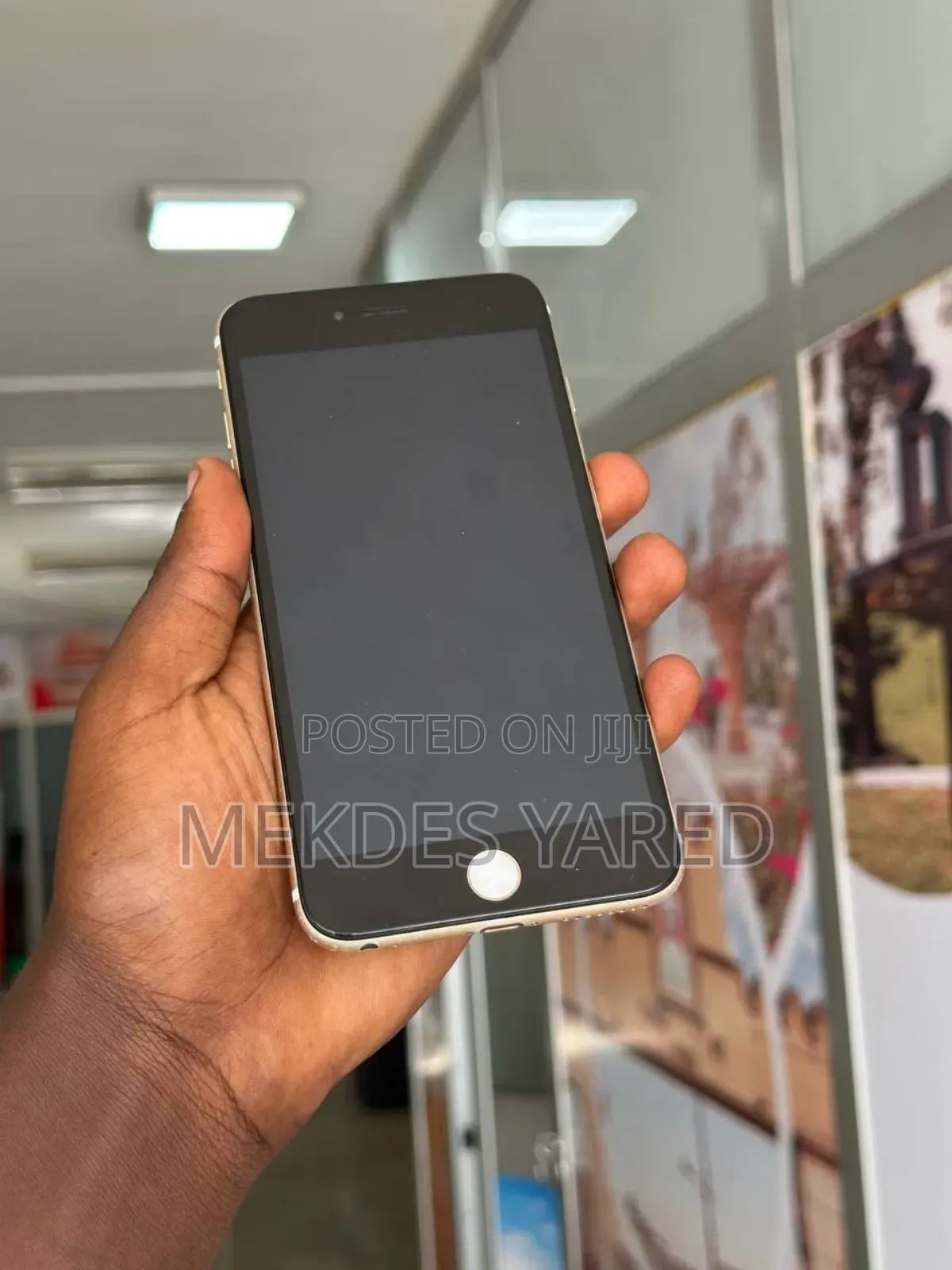 New Apple iPhone 6 Plus 16 GB Gold