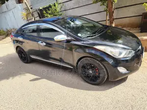 Hyundai Elantra GT 2013 Black