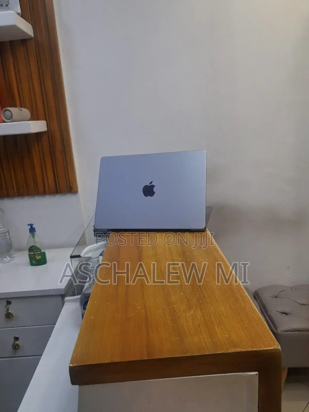 New Laptop Apple MacBook Pro M1 32GB Apple M1 Pro SSD 512GB