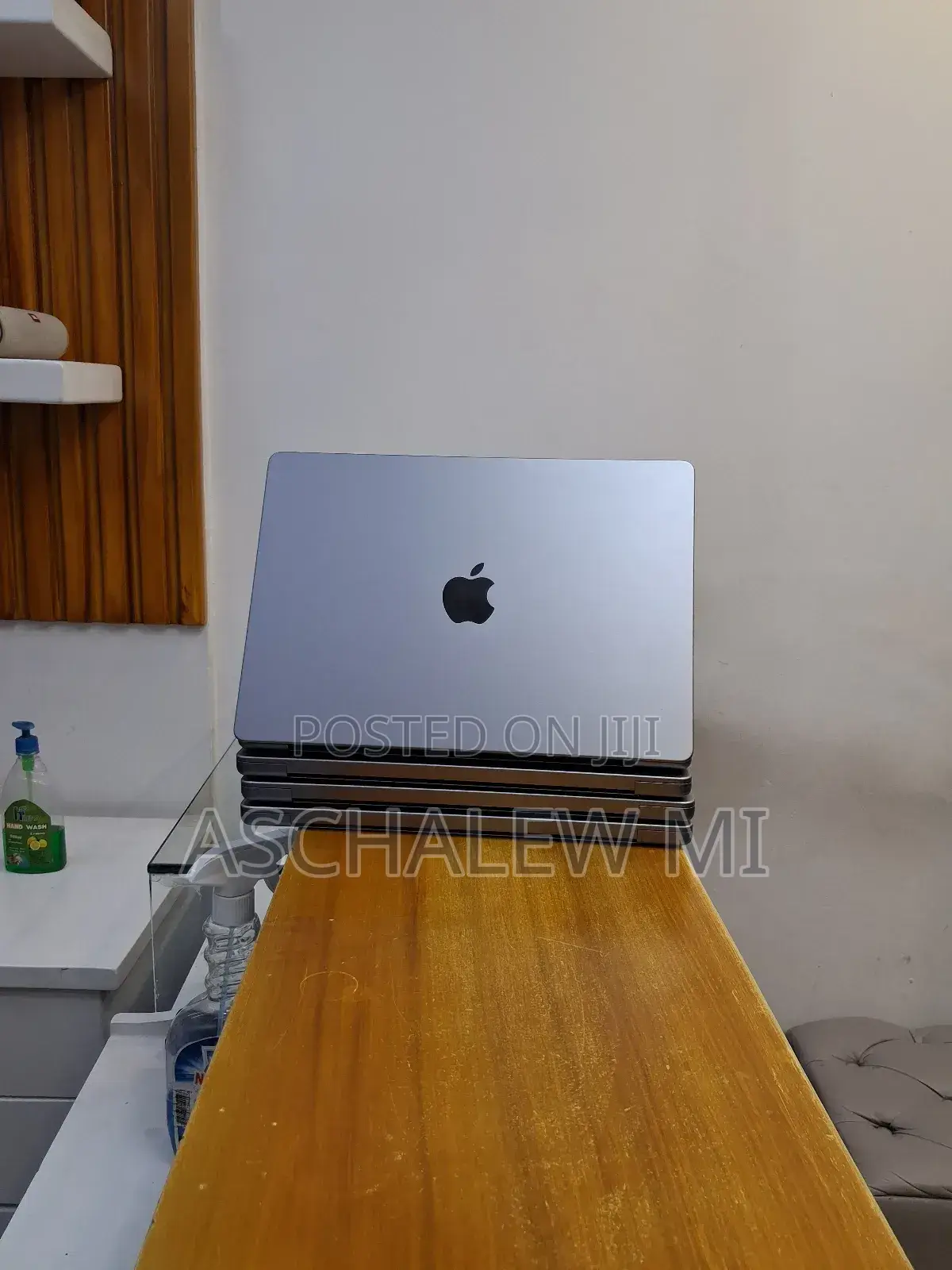 New Laptop Apple MacBook Pro M1 32GB Apple M1 Pro SSD 512GB